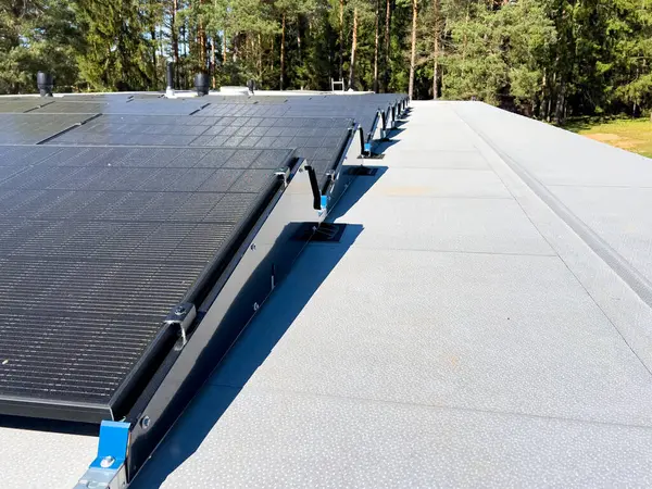 Struttura Montaggio Impianto Solare Fotovoltaico Impianto Fotovoltaico Tetto Piano Sistema — Foto Stock
