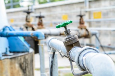 Bahçede su vanası, endüstriyel su vanası.