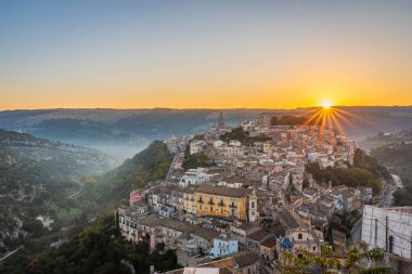 Ragusa İbla Panoraması Şafak, Sicilya, İtalya, Avrupa, Dünya Mirası Bölgesi