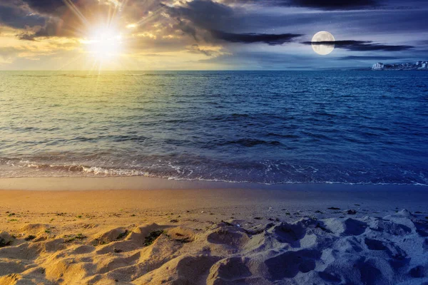 Sunny Morning Scenery Sea Day Night Time Change Concept Calm — Fotografia de Stock