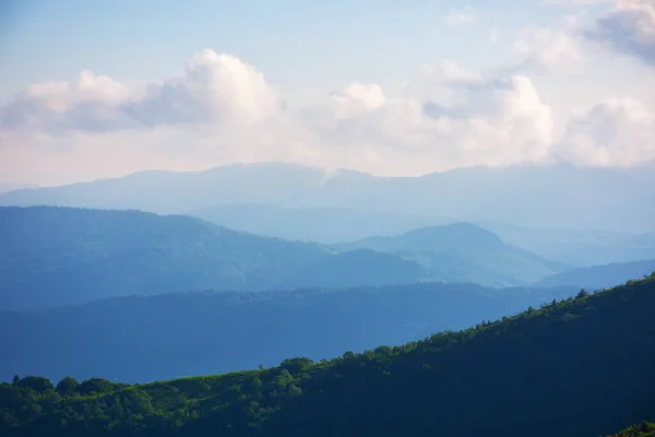 Naturlandschaft Mit Bergen Und Tälern Landschaft Hintergrund Mit Bewaldeten Sanften — Stockfoto
