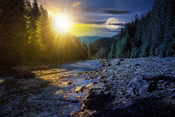 Tag Und Nacht Zeitumstellung Konzept Herbstlandschaft Mit Sonne Und Mond — Stockfoto