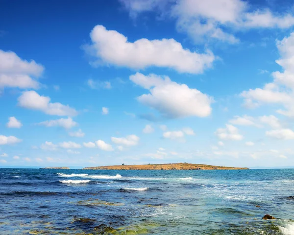 Остров Море Солнечная Погода Летом Отдых Фон — стоковое фото