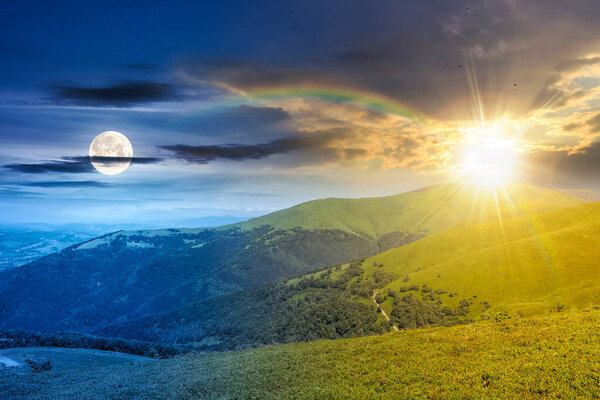 Откройте для себя красоту горного ландшафта летом. Величественный вид на Альпы с солнцем и луной. живописное туристическое место для приключений и отдыха. смена дня и ночи под радугой