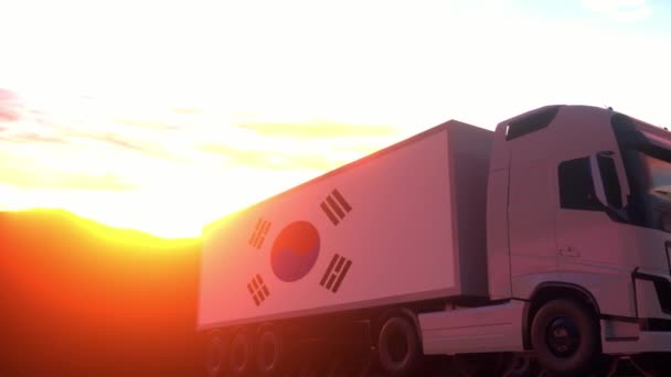 韓国のフラグと貨物トラック 韓国からのトラック倉庫ドックで荷役または荷役 — ストック動画