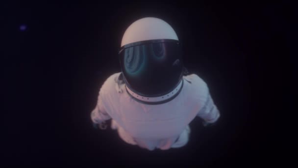 Traje Espacial Voar Pelo Campo Estelar Astronauta Túnel Espacial — Vídeo de Stock