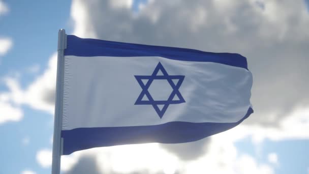 イスラエルの国旗が風になびく 青空の背景 — ストック動画