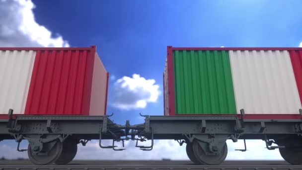 悬挂意大利国旗的火车和集装箱 铁路运输 — 图库视频影像