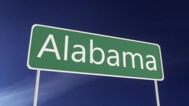 Alabama 'ya hoş geldiniz. Mavi gökyüzünde Alabama yol tabelası. Şehrin Alabama 'ya gelişi. Seyahat, iş, turizm ve ulaşım kavramı.