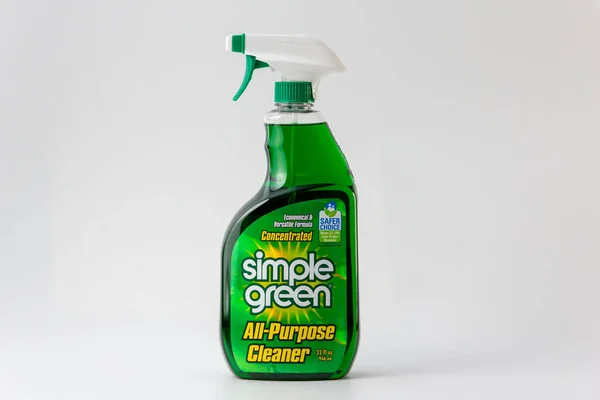 stock image ST. PAUL, MN, USA - OCTOBER 26, 2022: Simple Green All Purpose Cleaner and trademark logo.