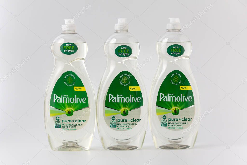 ST. PAUL, MN, USA - OCTOBER 26, 2022: Palmolive Pure and Clear Dishwashing Liquid and trademark logo.