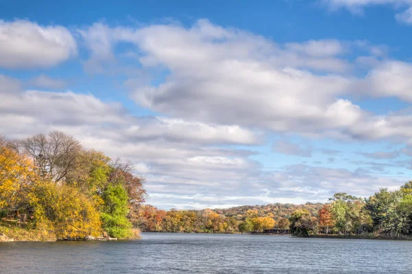 Podzimní Sezónní Obraz Jezera Mallalieu Hudsonu Wisconsinu — Stock fotografie