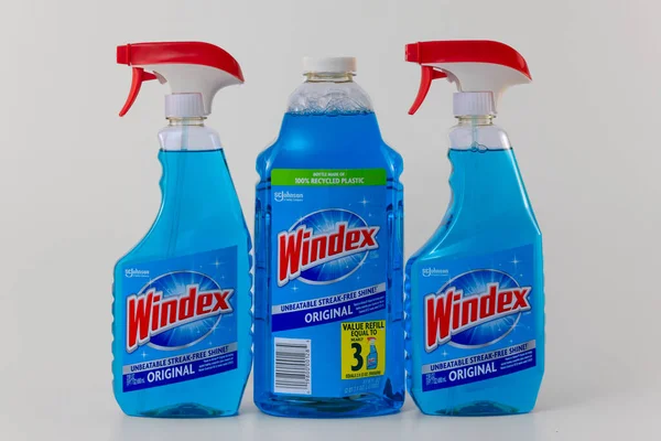 Paul Usa June 2023 Контейнери Windex Glass Cleaner Логотип Товарної — стокове фото