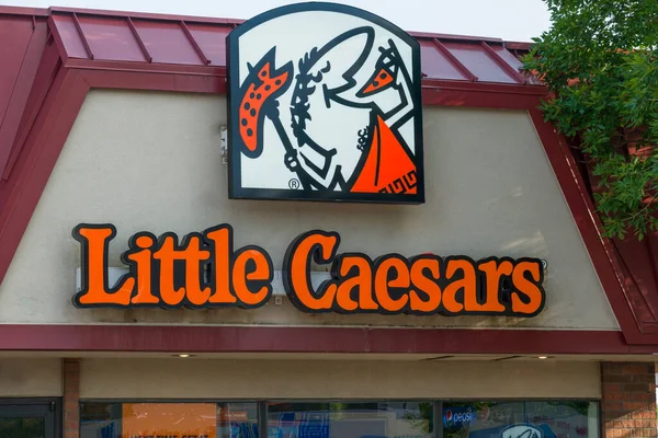 Sioux Falls Usa June 2023 Little Caesars Pizza Restaurant Trademark — 图库照片