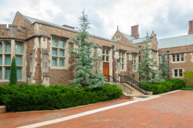 St. LOUIS, MO, ABD - 19 Ekim 2023: Umrath Hall, Washington Üniversitesi Danforth Kampüsü, St. Louis.