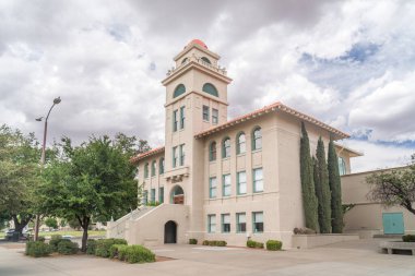 LAS CRUCES, NM, ABD - 16 Mayıs 2024: New Mexico Eyalet Üniversitesi Goddard Hall.