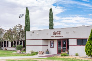 LAS CRUCES, NM, ABD - 16 Mayıs 2024: Coca Cola Ağırlık Eğitim Merkezi New Mexico Eyalet Üniversitesi.