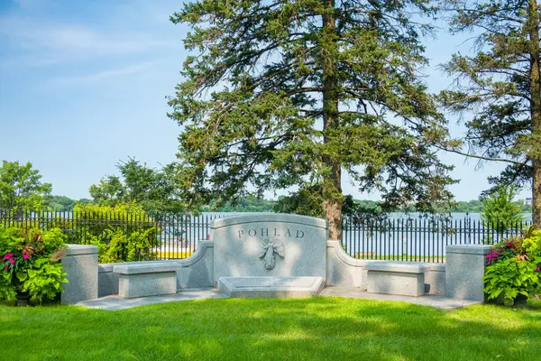 stock image MINNEAPOLIS, MN, USA - AUGUST 3, 2024: Carl and Eloise Pohlad  burial monument at historic Lakewood Cemetery.