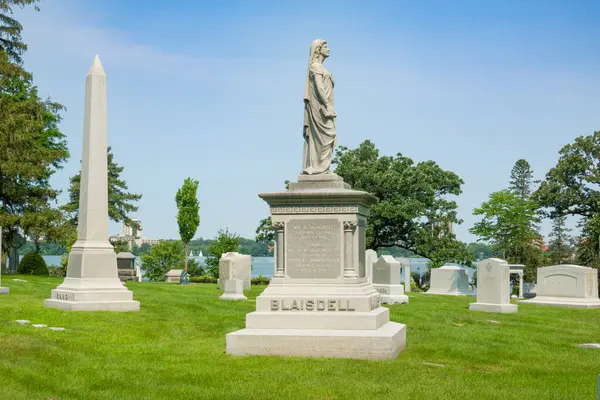 stock image MINNEAPOLIS, MN, USA - AUGUST 3, 2024: William Blaisdell Monument at historic Lakewood Cemetery.