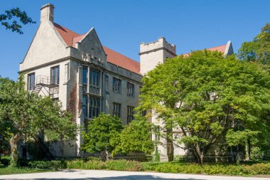 CHICAGO, IL, USA, SEPTEMBER 21, 2024: Gerald Ratner Athletics Center on the campus of the University of Chicago. clipart