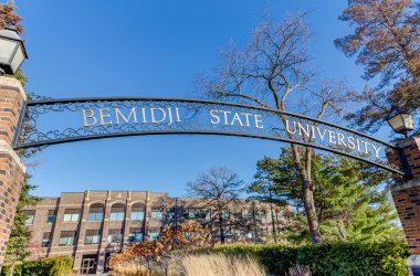 BEMIDJI, MN, USA, NOVEMBER 17, 2024: Alumni Arch and Founders Walk at Bemidji State University. clipart