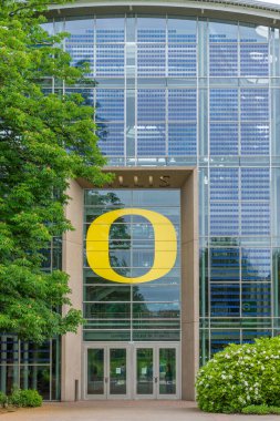 Eugene, OR, ABD, 29 Mayıs 2025: Oregon Üniversitesi kampüsündeki Lillis Hall.