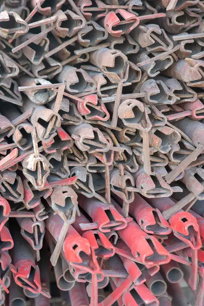 Metal ürünler, metal profil ve metal borular üretimi. Yüksek kalite fotoğraf