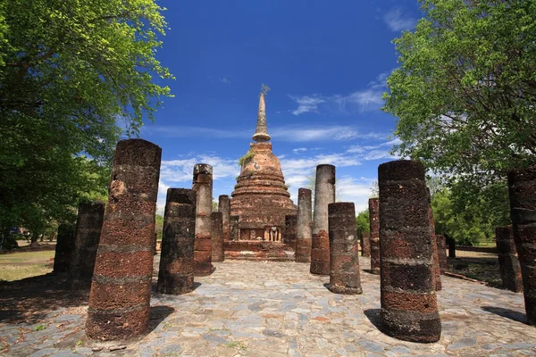 Sukhothai Wahrzeichen Die Wat Chang Lom Pagode Befestigt Elefantenstatuen Mit — Stockfoto