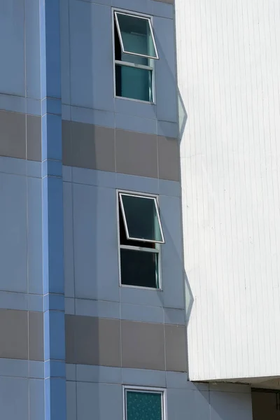 Fensterkompositionen Gebäuden Haben Interessante Farbrhythmen — Stockfoto