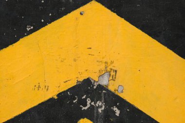 grunge duvarında soyut sarı