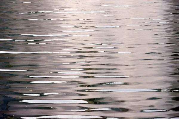 Όμορφο Αφηρημένο Φόντο Μιας Σταγόνας Νερού Στη Θάλασσα — Φωτογραφία Αρχείου