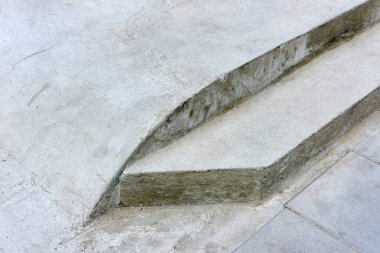 Beyaz mermer desenli beton duvar