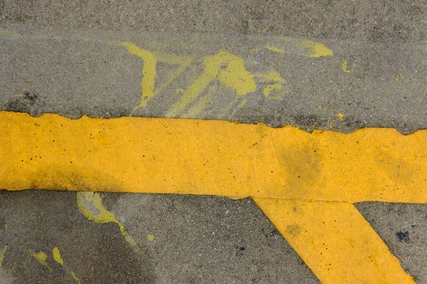 Yellow Painted Road — Stock Photo, Image