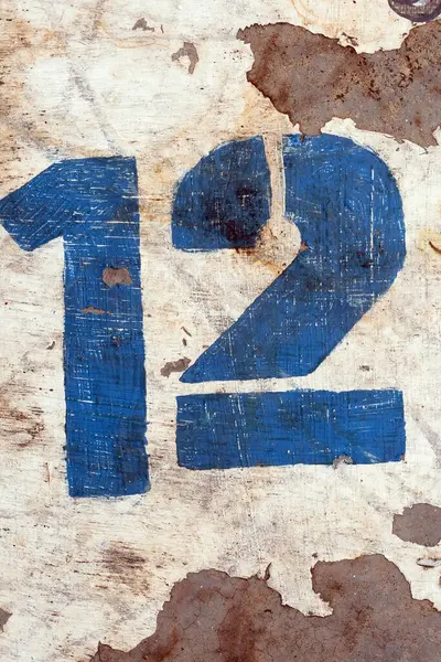 古い塗装された木の番号12 — ストック写真