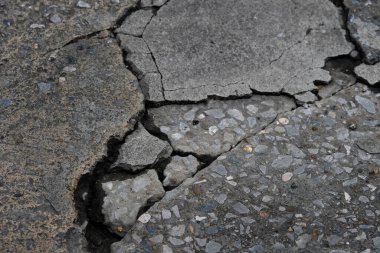 Eski beton zemin doku