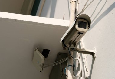 Caddedeki gizli kamera.