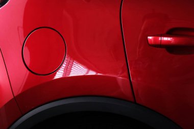 kırmızı modern araba iç tasarımı