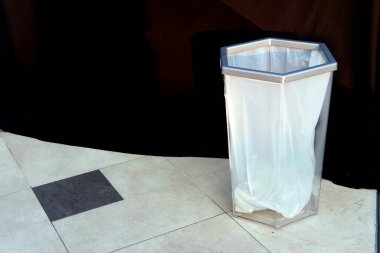 Düğün töreni için boş beyaz kese kağıdı