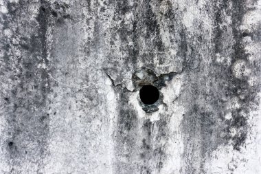 eski duvar çatlakları ile