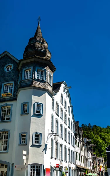 德国北莱茵 威斯特法伦州Monschau的传统建筑 — 图库照片