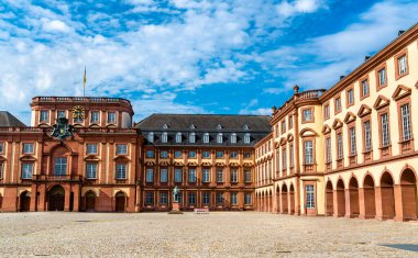 Baroque Palace in Mannheim - Baden-Wuerttemberg State of Germany clipart