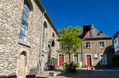 Monschau 'nun geleneksel mimarisi Kuzey Ren-Vestfalya, Almanya