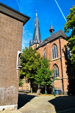 Düsseldorf 'taki St. Lambertus Kilisesi - Kuzey Ren-Vestfalya, Almanya