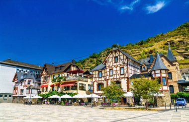 Ren Vadisi 'ndeki Sankt Goarshausen' deki geleneksel evler, Almanya 'daki UNESCO dünya mirası