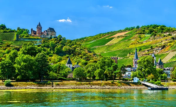 ドイツのユネスコ世界遺産 バハーラハのライン川の上のシュタルク城 — ストック写真