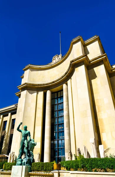Hércules Estatua Del Toro Palais Chaillot París Francia — Foto de Stock
