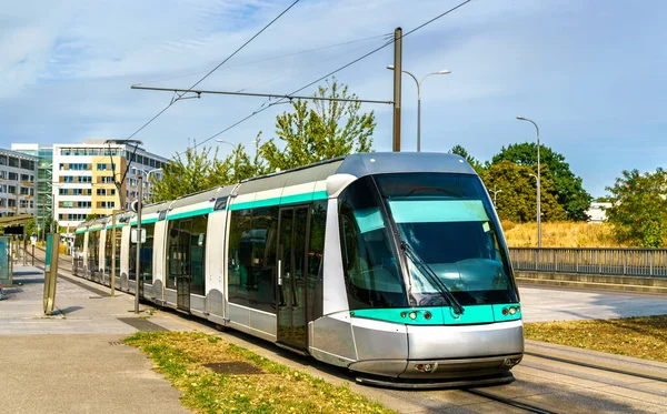 Tranvía Ciudad Moderna Velizy Transporte Público París Francia — Foto de Stock