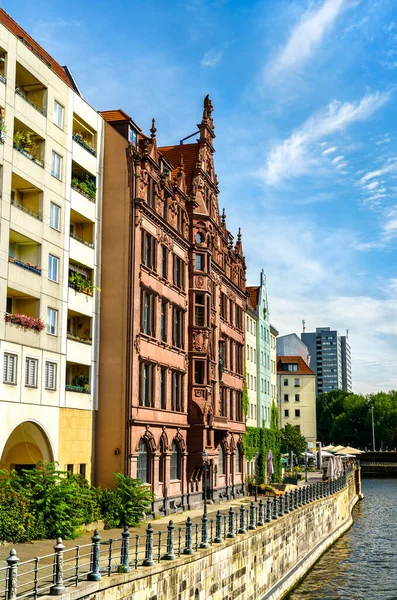 Architettura Del Nikolaiviertel Vecchio Quartiere Berlino Germania — Foto Stock
