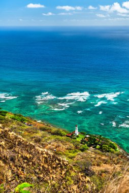 Elmas Baş Feneri Oahu, Hawaii 'deki Diamond Head Krateri' nden görüldüğü gibi.