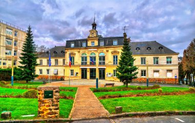 Essonne, Ile-de-France, Paris yakınlarındaki Orsay belediye binası.